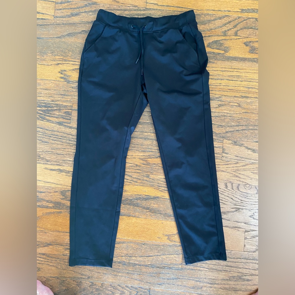 Yogalicious yoga pant. Never worn